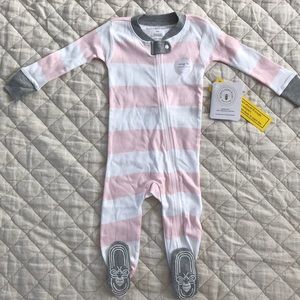 BNWT Burt’s Bees Baby Sleeper